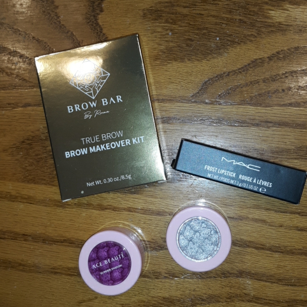 Makeup Bundle!!! 4 pieces! ALL BRAND NEW!!